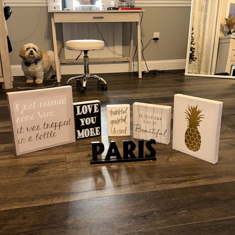 Wall plaques